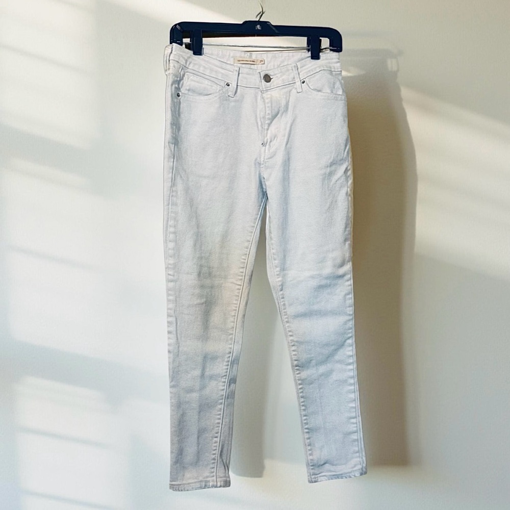 Women’s 721 High Rise Skinny Jeans Light Blue Wash in size 29
